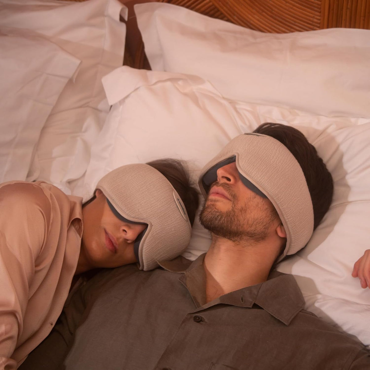 Experience Ultimate Relaxation with HoomBand Ultimate: Wireless Sleep Headphones with Blackout Mask, Bluetooth 5.2, and 100+ Hours of Soothing Sound Therapy